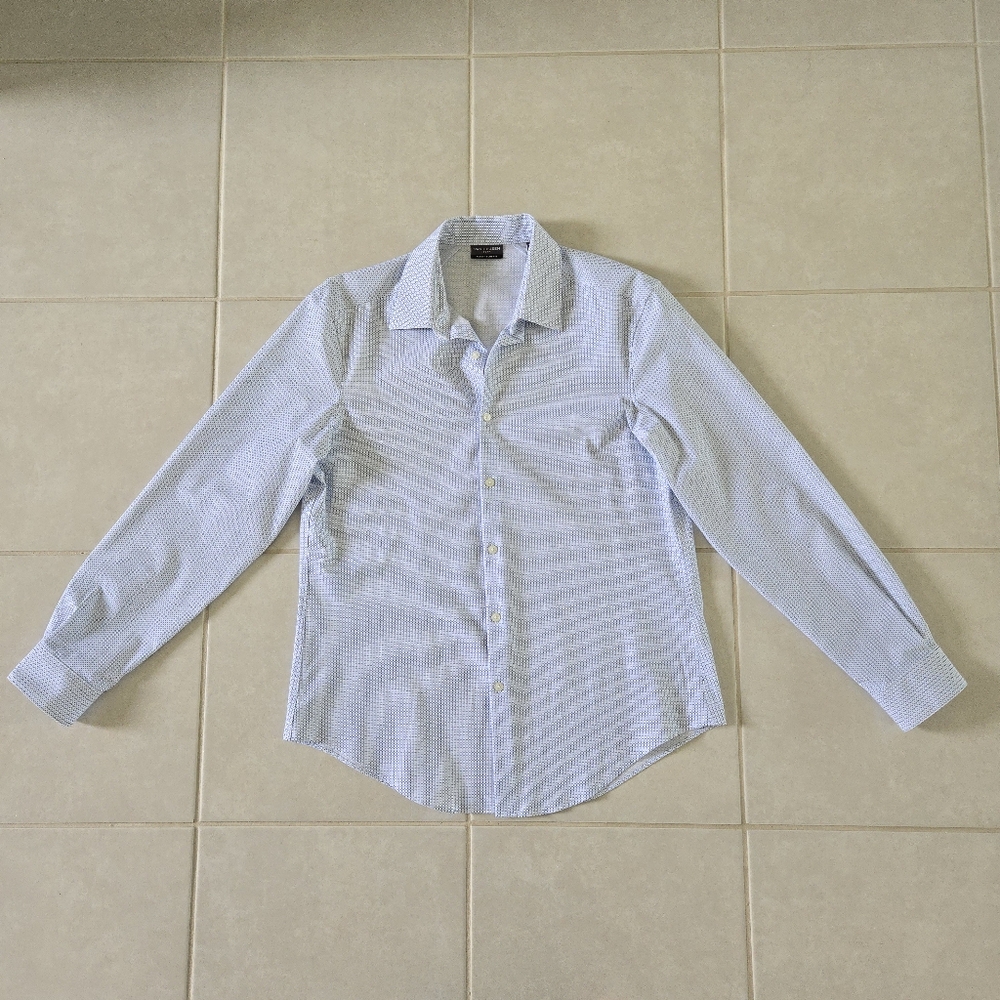 Mens Light Blue sz M 32/33 Van Heusen SlimFit Button up Dress Shirt Collared